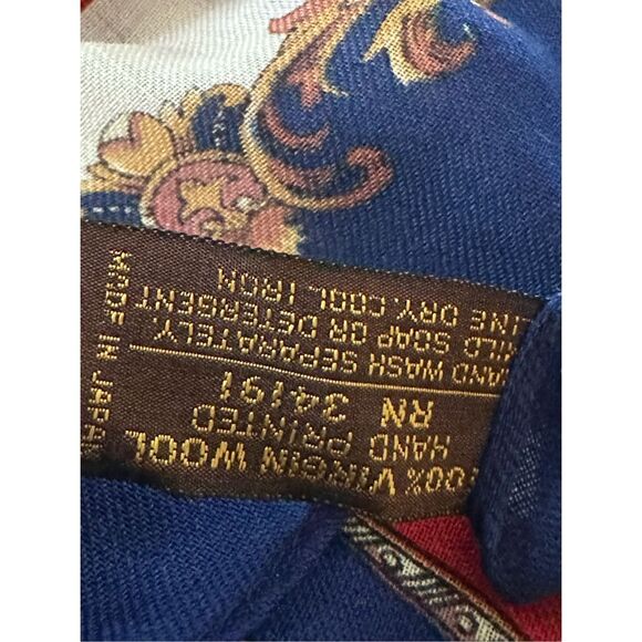 Gorgeous  Large Vintage 70s era Hand Printed Luxury Wool blend Scarf Red Blue It - Picture 7 of 7